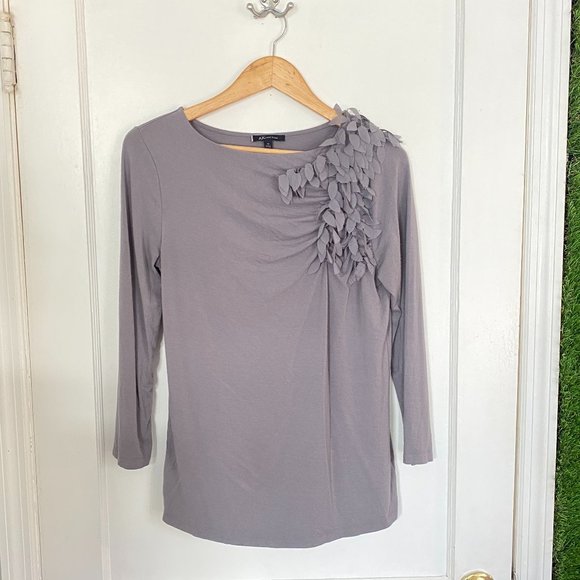 Anne Klein Ruffle Shoulder Top - Picture 1 of 6